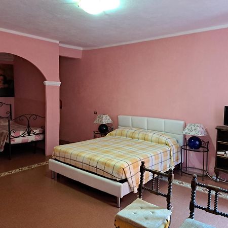 Luisa Rooms - Apartment In The Heart Of Βερνάτσα Εξωτερικό φωτογραφία